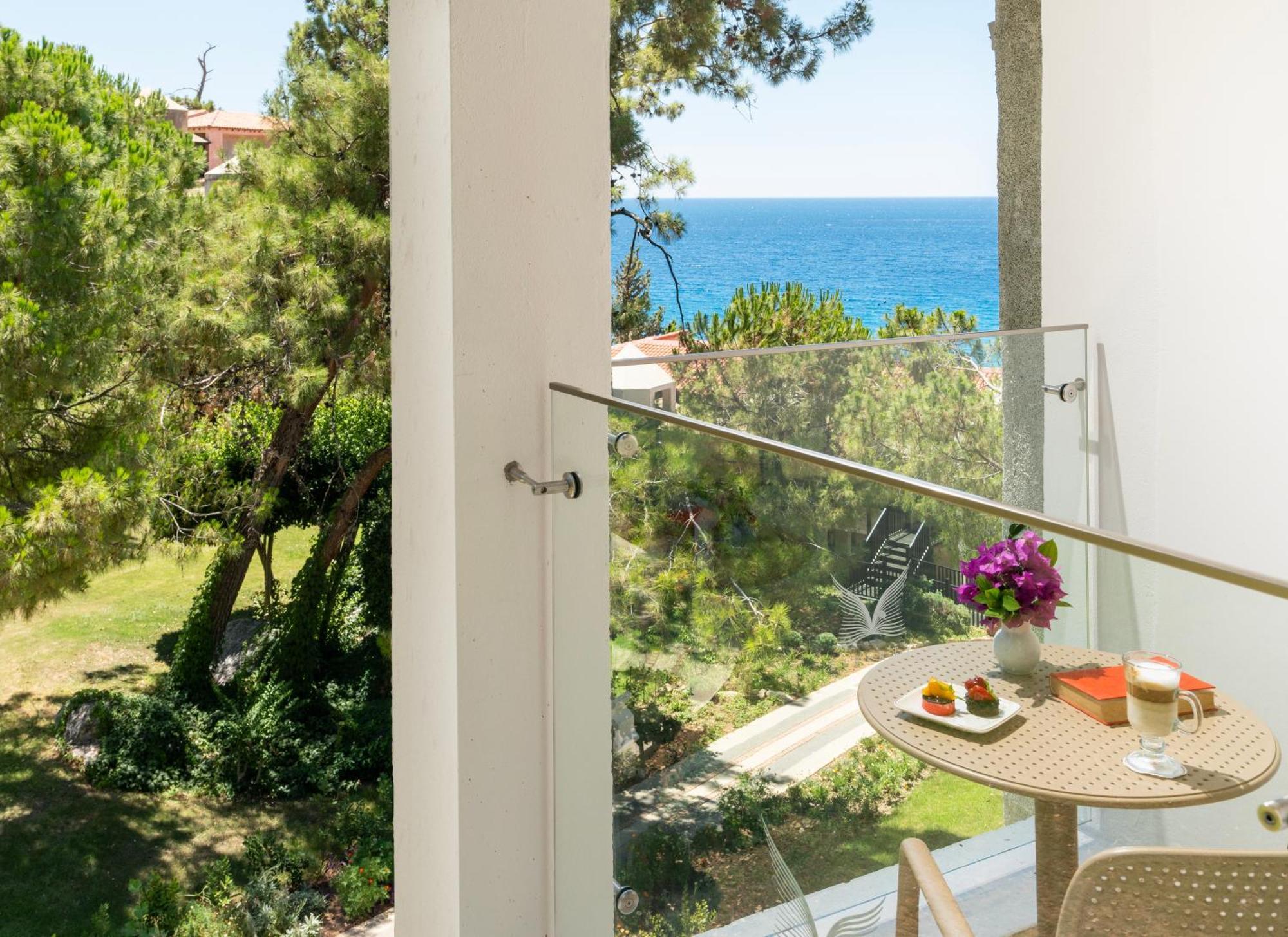 Liberty Lykia Hotel Oludeniz Exterior photo