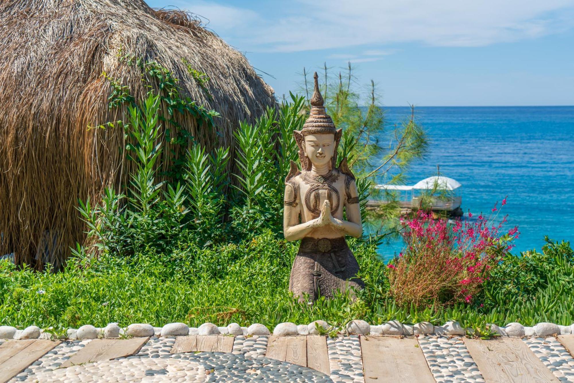 Liberty Lykia Hotel Oludeniz Exterior photo